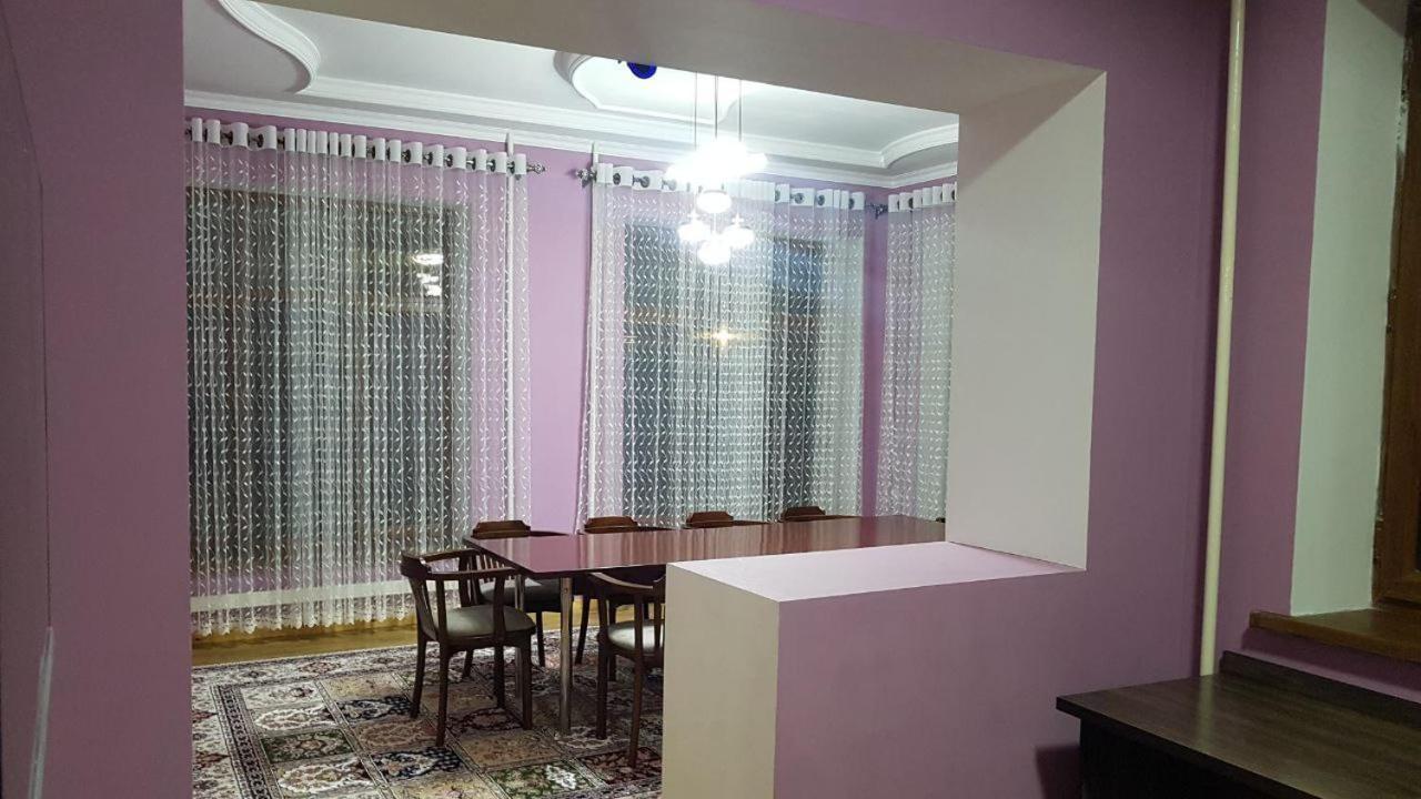 Tomaris Hotel Nukus Exterior foto