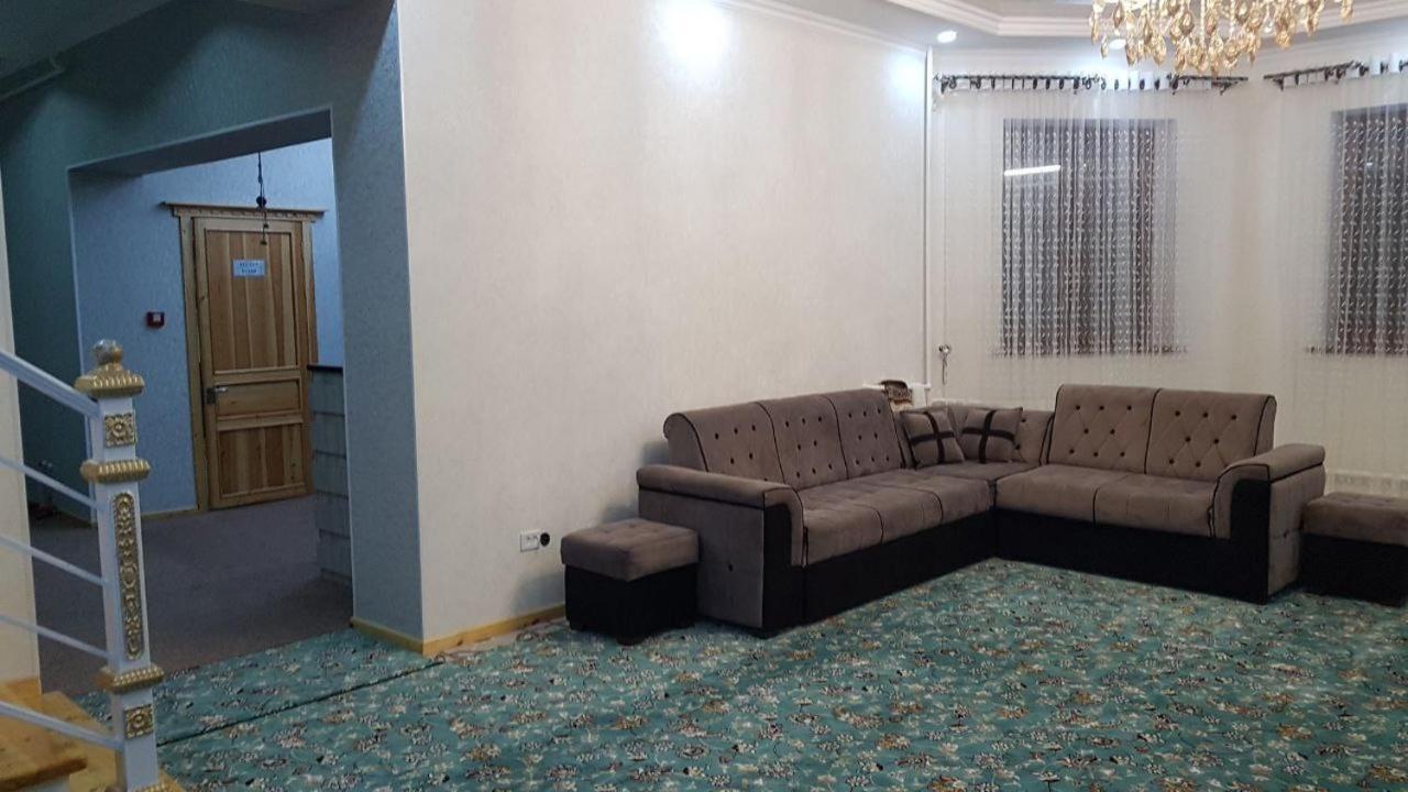 Tomaris Hotel Nukus Exterior foto